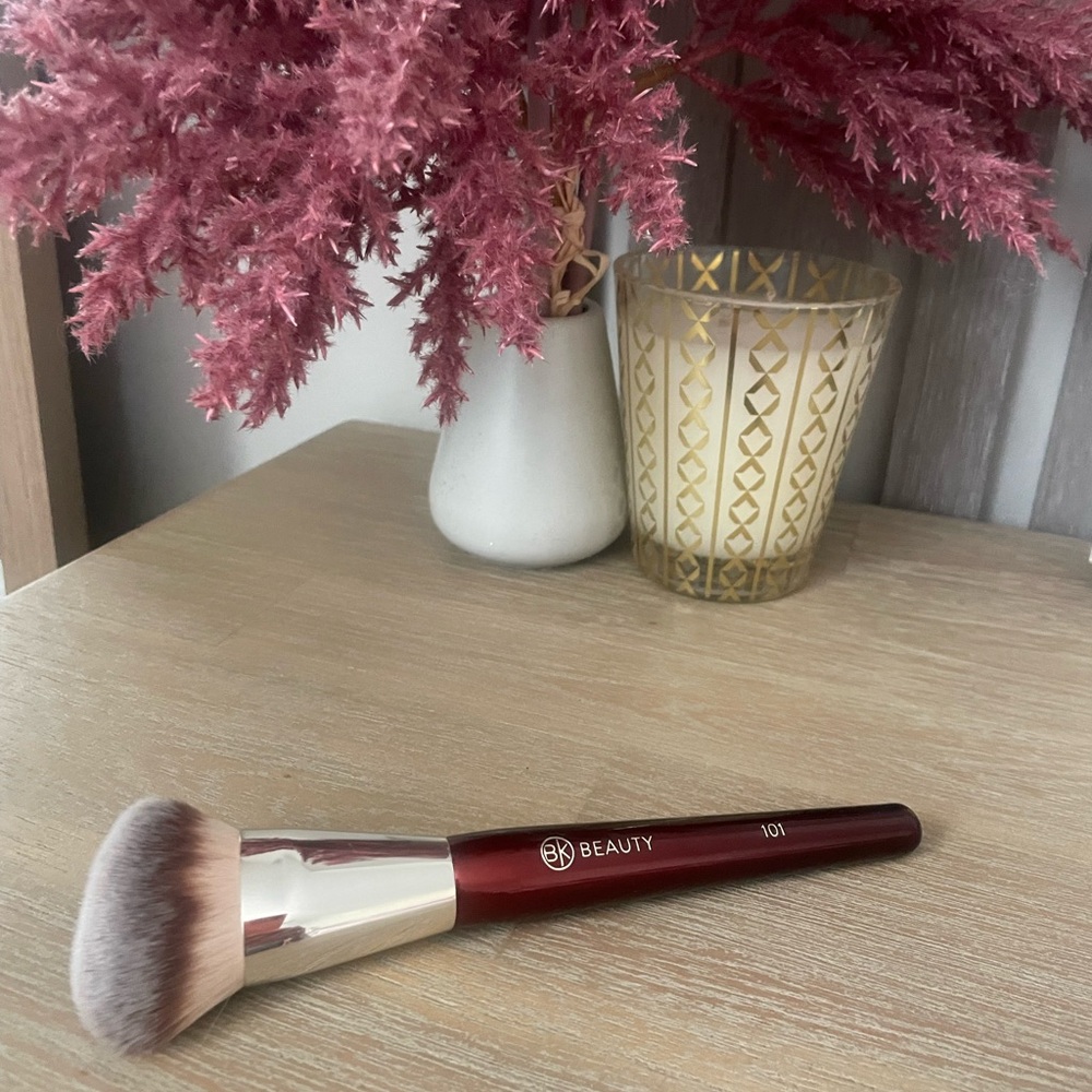 Bk Beauty brush
